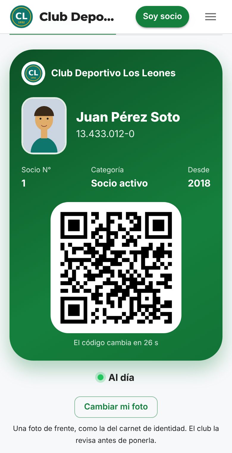 Carnet digital de un socio con foto y código QR